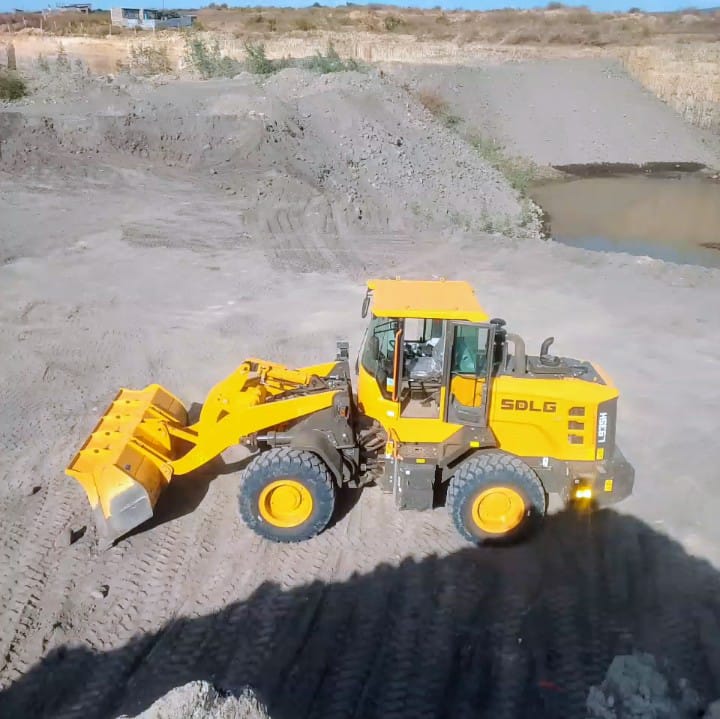 Shovel — image 2